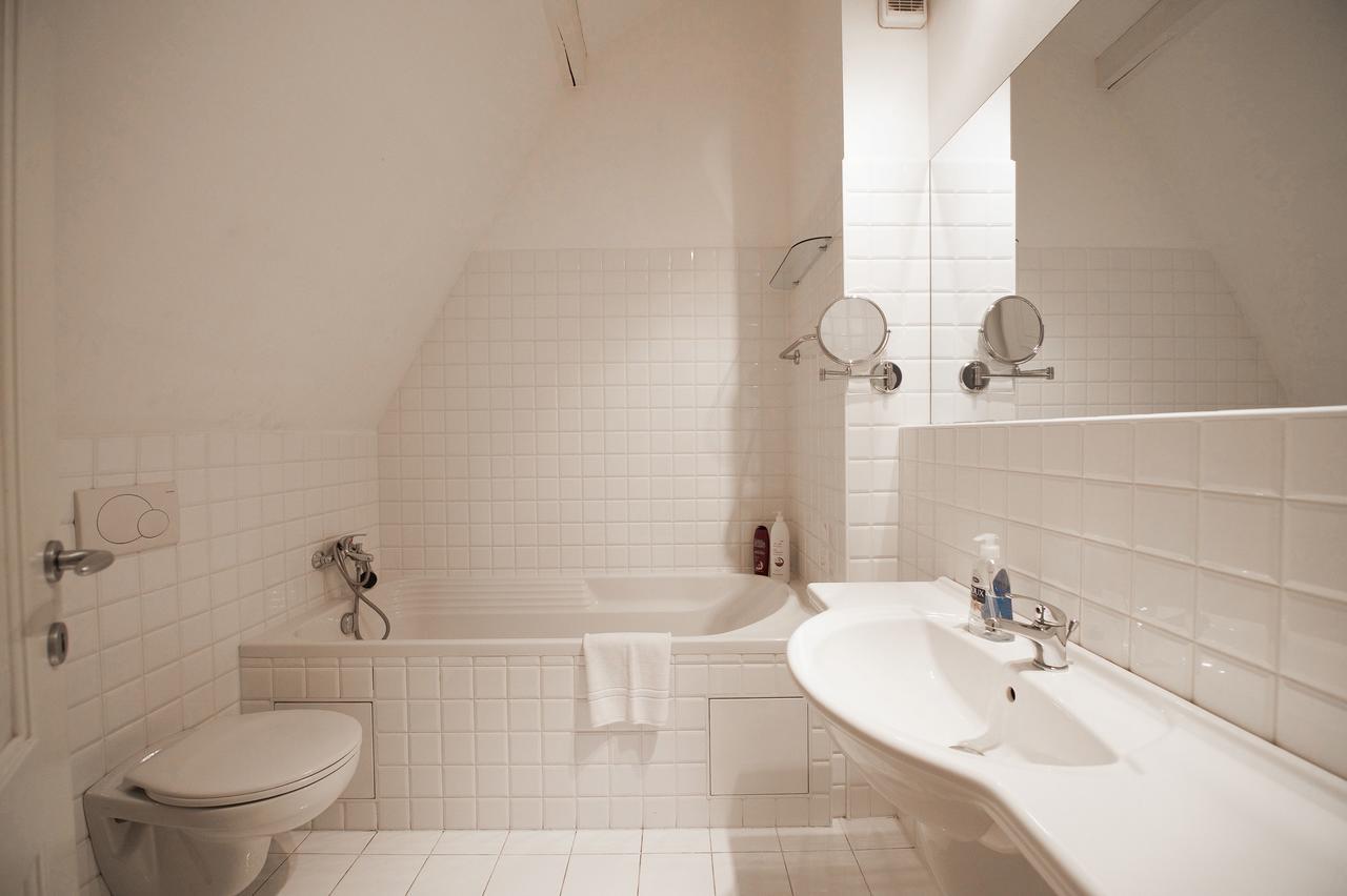 Eclectic Loft Royal Way Lägenhet Prag Exteriör bild
